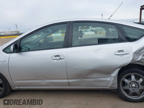 2009 Toyota Prius with VIN JTDKB20U693504825, listed as a IAAI auction lot 41731807 with 247,433 mi miles. Bid and sale history available at carsss.com. Image 14.