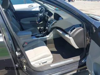 2015 Acura TLX Technology with VIN 19UUB1F59FA010339, listed as a IAAI auction lot 42467644 with 210,767 mi miles and . Bid and sale history available at DreamBid. Image 5.