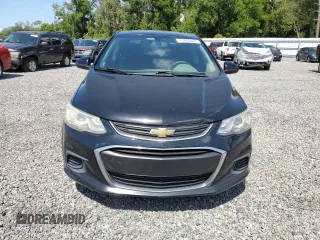 2017 Chevrolet Sonic LT z VIN 1G1JD5SH1H4105037, wystawiony jako Copart lot #61663635 z przebiegiem 127 876 mil mil oraz Szkoda całkowita • Salvage title. Historia ofert i sprzedaży dostępna na DreamBid. Obrazek 5.