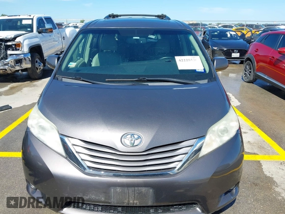 2017 Toyota Sienna XLE Auto Access Seat with VIN 5TDYZ3DC2HS778209, listed as a IAAI auction lot 42225530 with 164,524 mi miles and . Bid and sale history available at DreamBid. Image 6.