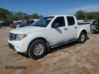 2020 Nissan Frontier SV z VIN 1N6ED0EA3LN727553, wystawiony jako Copart lot #51174455 z przebiegiem 83 644 mil mil oraz Czysty tytuł • Clean title. Historia ofert i sprzedaży dostępna na DreamBid. Obrazek 1.