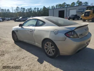 2008 Hyundai Tiburon GS with VIN KMHHM66D38U286530, listed as a Copart auction lot 80779474 with 258,212 mi miles and Salvage Title. Bid and sale history available at carsss.com. Image 2.
