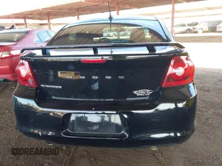 2014 Dodge Avenger SE z VIN 1C3CDZAG6EN138108, wystawiony jako IAAI lot #42068904 z przebiegiem 136 618 mil mil oraz . Historia ofert i sprzedaży dostępna na DreamBid. Obrazek 17.