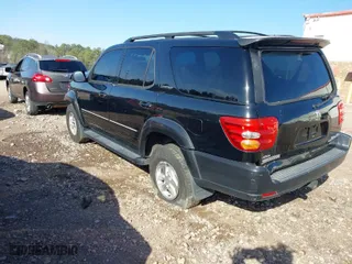 2002 Toyota Sequoia Limited with VIN 5TDBT48A02S132633, listed as a IAAI auction lot 41649586 with 291,269 mi miles. Bid and sale history available at carsss.com. Image 3.