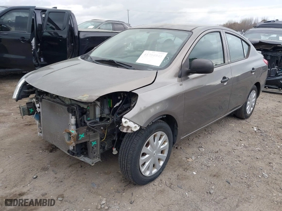 2014 Nissan Versa SV with VIN 3N1CN7AP9EL855585, listed as a IAAI auction lot 41784945 with 58,714 mi miles. Bid and sale history available at carsss.com. Image 18.