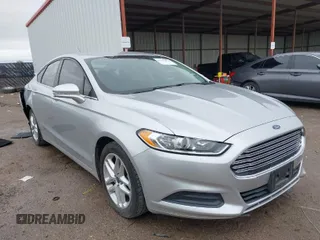 2015 Ford Fusion SE with VIN 3FA6P0H79FR304157, listed as a IAAI auction lot 41947413 with 84,058 mi miles. Bid and sale history available at carsss.com. Image 1.
