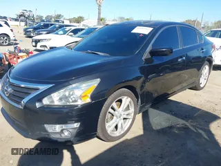 2013 Nissan Altima SV with VIN 1N4BL3APXDN442182, listed as a IAAI auction lot 41840904 with 113,032 mi miles and . Bid and sale history available at DreamBid. Image 2.