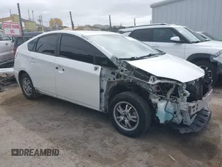 2011 Toyota Prius I with VIN JTDKN3DU8B5361409, listed as a IAAI auction lot 42117202 with 152,129 mi miles. Bid and sale history available at carsss.com. Image 1.