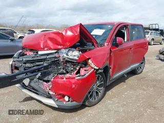2017 Mitsubishi Outlander SE z VIN JA4AD3A34HZ031806, wystawiony jako IAAI lot #41722817 z przebiegiem 169 889 mil mil oraz . Historia ofert i sprzedaży dostępna na DreamBid. Obrazek 2.
