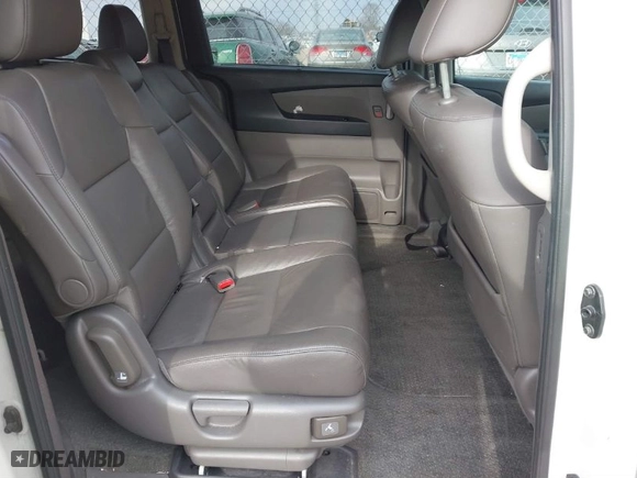 2013 Honda Odyssey Touring with VIN 5FNRL5H96DB089336, listed as a IAAI auction lot 41527990 with 128,770 mi miles. Bid and sale history available at carsss.com. Image 8.