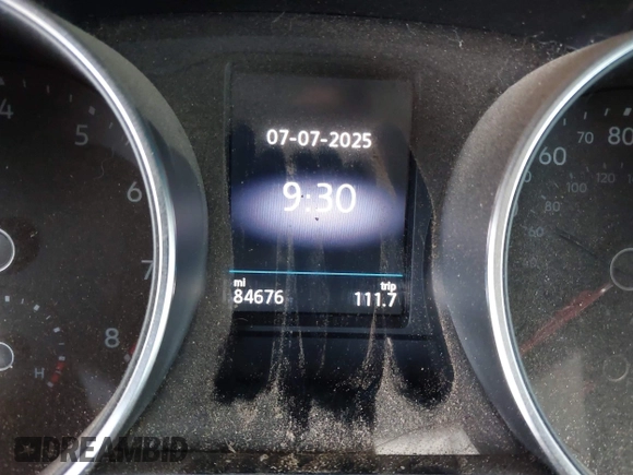2018 Volkswagen Tiguan SEL with VIN 3VV3B7AXXJM213579, listed as a IAAI auction lot 42664339 with 84,676 mi miles and . Bid and sale history available at DreamBid. Image 7.