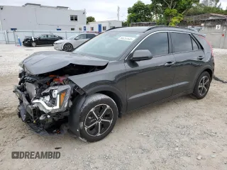 2023 Kia Niro LX with VIN KNDCP3LE8P5087676, listed as a Copart auction lot 88252935 with 14,805 mi miles and Salvage Title. Bid and sale history available at carsss.com. Image 1.