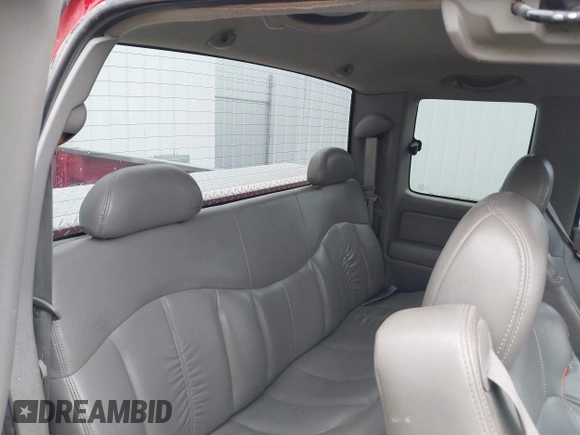2000 Chevrolet Silverado 1500 LT with VIN 1GCEK19T8YE149256, listed as a IAAI auction lot 42170413 with 239,599 mi miles and . Bid and sale history available at DreamBid. Image 8.