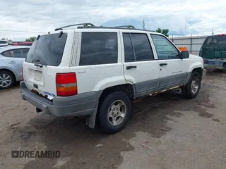 1998 Jeep Grand Cherokee Laredo с VIN 1J4GZ58S8WC372369, выставлен на аукционе IAAI как лот 42222447 с пробегом 223 748 миль миль и . История ставок и продаж доступна на DreamBid. Изображение 4.
