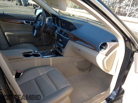 2013 Mercedes-Benz C 350 Sport with VIN WDDGF5HB6DA860989, listed as a IAAI auction lot 41508794 with 116,389 mi miles and . Bid and sale history available at DreamBid. Image 5.