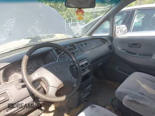 1996 Honda Odyssey LX with VIN JHMRA1862TC014731, listed as a IAAI auction lot 42654151 with 194,401 mi miles and . Bid and sale history available at DreamBid. Image 5.