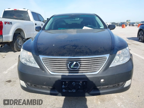2009 Lexus LS 460 with VIN JTHCL46F495003778, listed as a IAAI auction lot 42111546 with Not Provided miles and . Bid and sale history available at DreamBid. Image 12.