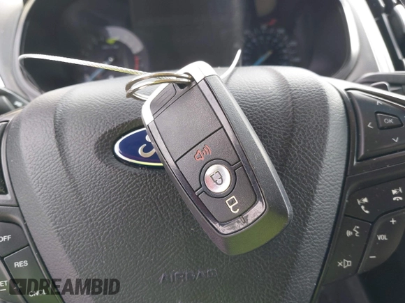 2017 Ford Edge SE with VIN 2FMPK4G92HBB37287, listed as a IAAI auction lot 42423560 with 176,943 mi miles and . Bid and sale history available at DreamBid. Image 11.