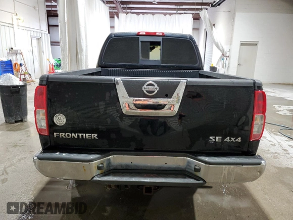 2010 Nissan Frontier SE z VIN 1N6AD0CW7AC435149, wystawiony jako Copart lot #55221515 z przebiegiem Nie podano mil oraz Szkoda całkowita • Salvage title. Historia ofert i sprzedaży dostępna na DreamBid. Obrazek 6.