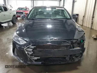 2017 Hyundai Elantra SE z VIN 5NPD84LF5HH002214, wystawiony jako Copart lot #56302285 z przebiegiem 135 856 mil mil oraz Szkoda całkowita • Salvage title. Historia ofert i sprzedaży dostępna na DreamBid. Obrazek 5.