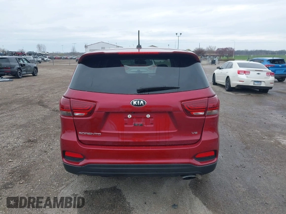 2020 Kia Sorento LX V6 with VIN 5XYPG4A52LG669865, listed as a IAAI auction lot 41897963 with 83,483 mi miles. Bid and sale history available at carsss.com. Image 17.