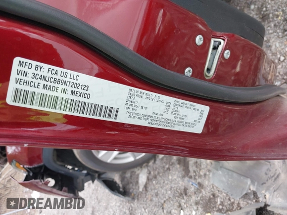 2022 Jeep Compass Latitude with VIN 3C4NJCBB9NT202123, listed as a IAAI auction lot 42234627 with 87,792 mi miles and . Bid and sale history available at DreamBid. Image 9.