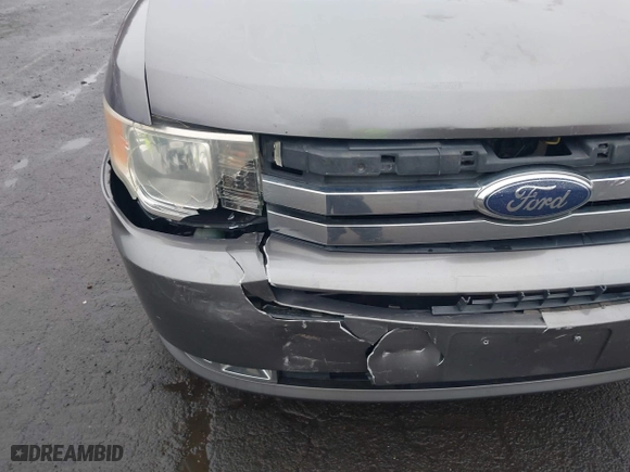 2010 Ford Flex SEL with VIN 2FMGK5CC3ABA25076, listed as a IAAI auction lot 41912636 with 199,070 mi miles. Bid and sale history available at carsss.com. Image 6.