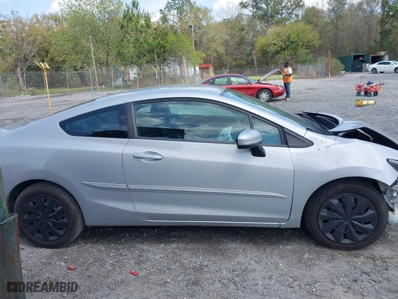 2015 Honda Civic Coupe LX with VIN 2HGFG3B56FH533444, listed as a IAAI auction lot 41907071 with 141,282 mi miles. Bid and sale history available at carsss.com. Image 13.