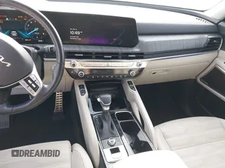 2023 Kia Telluride SX Prestige X-Pro with VIN 5XYP5DGC2PG327611, listed as a IAAI auction lot 41072515 with 30,809 mi miles and . Bid and sale history available at DreamBid. Image 18.