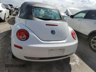 2007 Volkswagen Beetle with VIN 3VWFG31Y47M410557, listed as a Copart auction lot 74986374 with 78,144 mi miles and Salvage Title. Bid and sale history available at DreamBid. Image 6.