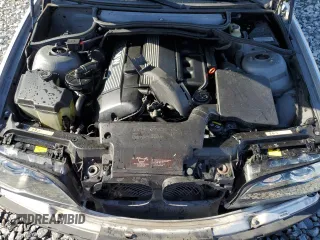 2005 BMW 3 Series 330Ci with VIN WBABW534X5PL51996, listed as a Copart auction lot 52525145 with 155,033 mi miles and Salvage Title. Bid and sale history available at carsss.com. Image 11.