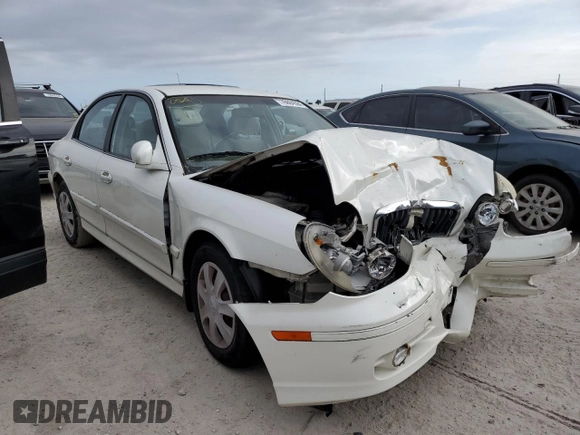 2005 Hyundai Sonata GL with VIN KMHWF25H05A181942, listed as a Copart auction lot 76684594 with 184,156 mi miles and Non Repairable. Bid and sale history available at carsss.com. Image 4.