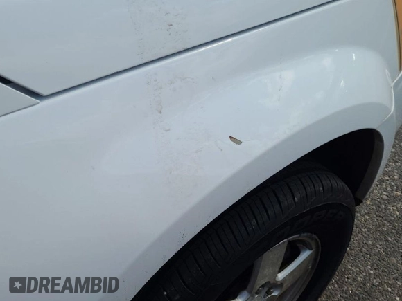 2008 Chevrolet Equinox LS with VIN 2CNDL23F186329311, listed as a IAAI auction lot 42043972 with 180,789 mi miles. Bid and sale history available at carsss.com. Image 1.