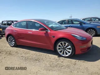 2018 Tesla Model 3 Long Range Battery z VIN 5YJ3E1EA4JF061733, wystawiony jako Copart lot #54885335 z przebiegiem 84 700 mil mil oraz Szkoda całkowita • Salvage title. Historia ofert i sprzedaży dostępna na DreamBid. Obrazek 4.