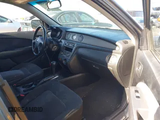 2004 Mitsubishi Outlander SE with VIN JA4LX41F74U035064, listed as a IAAI auction lot 40826249 with 274,046 mi miles. Bid and sale history available at carsss.com. Image 5.