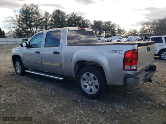 2008 GMC Sierra 1500 SLE1 with VIN 3GTEK13J78G310101, listed as a Copart auction lot 43443735 with 86,579 mi miles and Salvage Title. Bid and sale history available at carsss.com. Image 2.