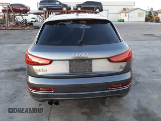 2018 Audi Q3 Premium with VIN WA1BCCFS2JR034913, listed as a Copart auction lot 69165622 with 0 mi miles. Bid and sale history available at carsss.com. Image 6.