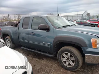 2009 GMC Sierra 1500 SLE with VIN 1GTEK29009Z214672, listed as a IAAI auction lot 41941003 with 165,546 mi miles. Bid and sale history available at carsss.com. Image 13.