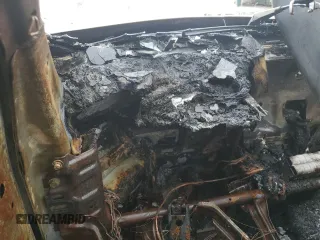 2015 Volvo XC60 T5 z VIN YV4612RK6F2666104, wystawiony jako Copart lot #85735704 z przebiegiem Nie podano mil oraz Szkoda całkowita • Salvage title. Historia ofert i sprzedaży dostępna na DreamBid. Obrazek 9.