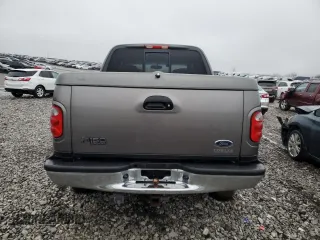 2002 Ford F-150 XLT with VIN 1FTRW08L82KB50370, listed as a Copart auction lot 44715545 with 238,038 mi miles and Salvage Title. Bid and sale history available at carsss.com. Image 6.