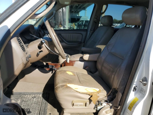 2004 Toyota Sequoia Limited with VIN 5TDZT38A04S230671, listed as a Copart auction lot 47174485 with 272,099 mi miles and Salvage Title. Bid and sale history available at carsss.com. Image 7.