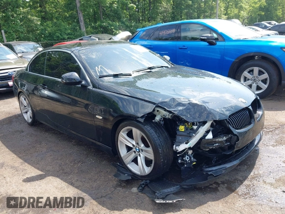 2011 BMW 3 Series 328i z VIN WBADW7C56BE544585, wystawiony jako IAAI lot #42233106 z przebiegiem Nie podano mil oraz . Historia ofert i sprzedaży dostępna na DreamBid. Obrazek 1.