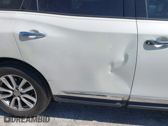 2015 Nissan Pathfinder SL with VIN 5N1AR2MN1FC608088, listed as a IAAI auction lot 42050710 with 102,532 mi miles and . Bid and sale history available at DreamBid. Image 6.