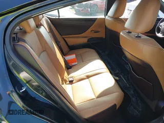 2021 Lexus ES 300h z VIN 58ADA1C11MU009897, wystawiony jako IAAI lot #42131776 z przebiegiem 28 460 mil mil oraz . Historia ofert i sprzedaży dostępna na DreamBid. Obrazek 8.