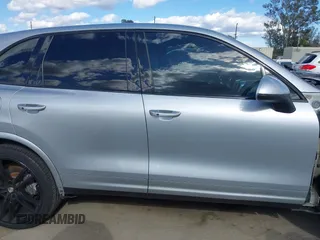 2017 Porsche Cayenne with VIN WP1AA2A24HKA81452, listed as a IAAI auction lot 41948826 with 96,647 mi miles and . Bid and sale history available at DreamBid. Image 14.