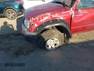 1998 Toyota Tacoma with VIN 4TAWN72NXWZ086401, listed as a IAAI auction lot 41697766 with Not Provided miles and . Bid and sale history available at DreamBid. Image 12.