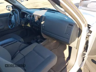 2007 Dodge Dakota ST with VIN 1D7HW22K17S202605, listed as a IAAI auction lot 41322519 with 199,626 mi miles and . Bid and sale history available at DreamBid. Image 5.
