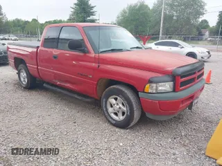 1998 Dodge 1500 with VIN 3B7HC13Y5WG166701, listed as a IAAI auction lot 42059031 with 218,840 mi miles and . Bid and sale history available at DreamBid. Image 1.