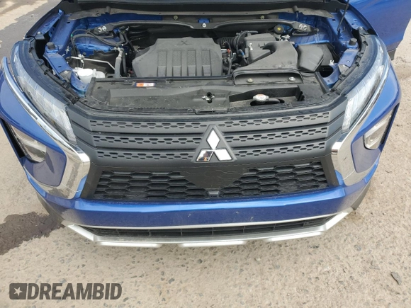 2023 Mitsubishi Eclipse Cross SE z VIN JA4ATWAAXPZ054704, wystawiony jako Copart lot #55148655 z przebiegiem 12 162 mil mil oraz Szkoda całkowita • Salvage title. Historia ofert i sprzedaży dostępna na DreamBid. Obrazek 12.