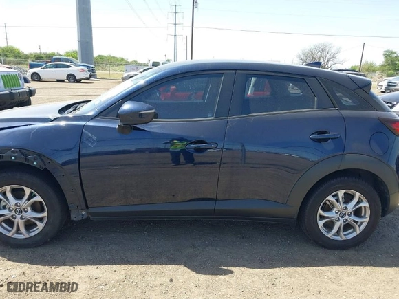 2020 Mazda CX-3 Sport with VIN JM1DKDB76L1465765, listed as a IAAI auction lot 41841504 with 35,740 mi miles. Bid and sale history available at carsss.com. Image 15.